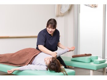 えだ鍼灸整骨院 整体院/猫背調整・肩甲骨はがし