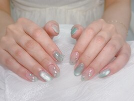 夏のきらめき、蝶々ネイル