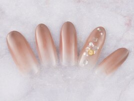 大人シンプル秋ネイル