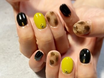 ニコリー(nicolie)/秋マーブルネイル