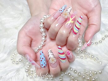 ベラーネイルサロン(Bella Nail Salon)の写真/自爪の形などお悩みの方はお気軽にご相談ください！伸びにくい方もすらりと伸びた美しい指先に仕上げます★