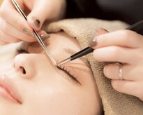 エミー ラッシュ 神戸三宮(Emmy Lash)