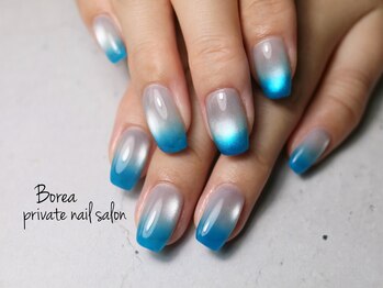 ボレア(Borea)/マグネットにグラデーション