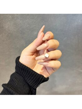 長さ出しのできるサロン