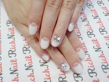 ネイル リッチ(Nail Rich)/白の逆フレンチ