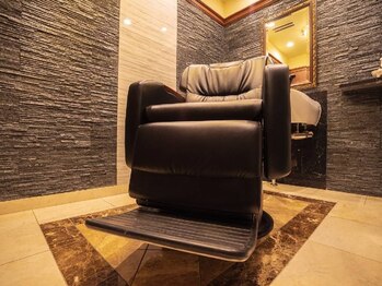 プレミアムバーバー 原宿神宮前店(PREMIUM BARBER)/施術空間[原宿]