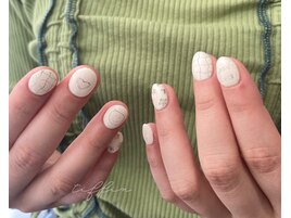 ～ゆる落書きネイル～