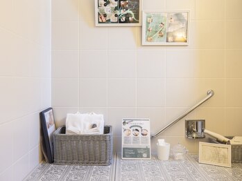 サロンドボーテ アグライア(Salon de beaute AGLAIA)/更衣室3