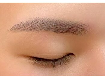 エヌビー(nb.)/メンズの眉デザイン