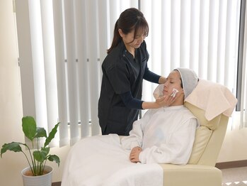 ゴールデンケア 岡崎店(Golden Care)/整体・毛穴洗浄・フェイシャル