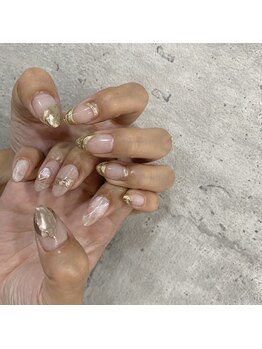 アトリエ ルー ネイルメゾン(atelier RU nail maison)/アシメネイル