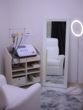 ダリア(DAHLIA)/リクライニングチェアで施術可☆