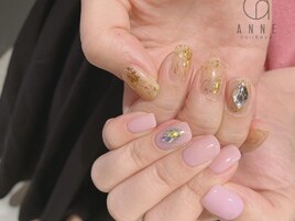 ピンクちぐはぐネイル