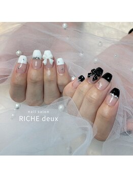 リッシュ ドゥ(RICHE deux)/ガーリーフレンチネイル!