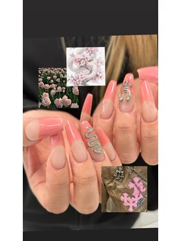 ウズ(UZU)/フレンチネイル