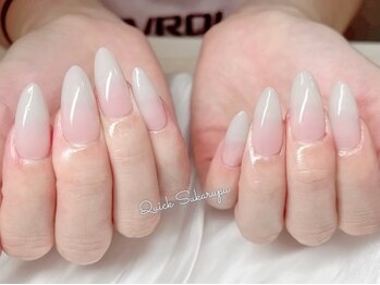 ホワイトネイル