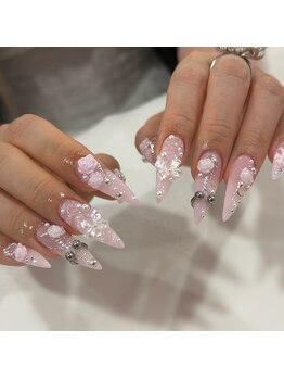 ワイベール 新宿東口店(YVeil)の写真/【長さ出し・スカルプOK】高技術スタッフが美しく素敵な指先に丁寧に仕上げます◎イベント前にもオススメ★
