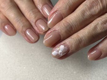 ワンカラー＋１本アート　¥6.500