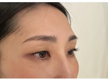 ユニ(uni)/アイブロウスタイリング　美眉