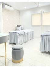 サロンドベルム(Salon de BELME)/サロン内