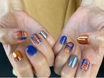 カーティシーネイルズ(curtisii NAILS)/