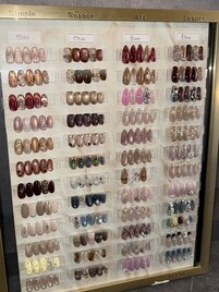 定額ネイル 7,000円～8,500円