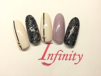 インフィニティ なんば店(Infinity)/【ブラック×ライン】