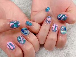 海外風個性ネイル