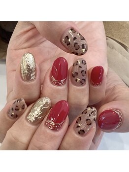 グリーディ(greedy)/大人上品ネイル