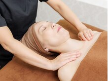 川野ビューティー参道院/ロミロミ60分施術の流れ9