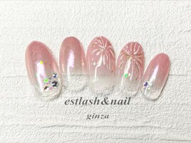 ピンク花火ネイル