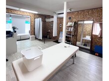 白を基調とした院となっております◎