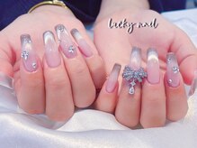 ラッキー(Lucky)/SNS大人気デザイン