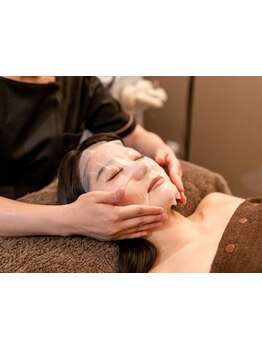 ホウレイ線・たるみ改善！予防ケア