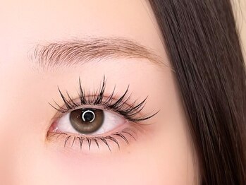 セラス(CELAS)の写真/東京で10年経験を積んだ凄腕の施術者★流行りのワンホンなど幅広いデザインの対応可能◎似合わせデザインも