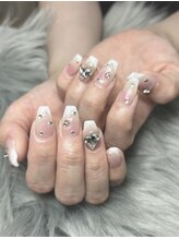 プー(Puu)/チーク＆vフレンチ