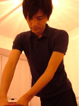 アロマトニック(Aroma Tonic)/3　セラピスト