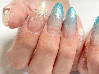 サロンドフォーエイチ(salon de 4H)/涼しげオーシャンカラーネイル