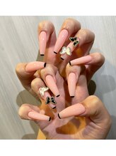 ルート(ROUTE)/蝶々nail