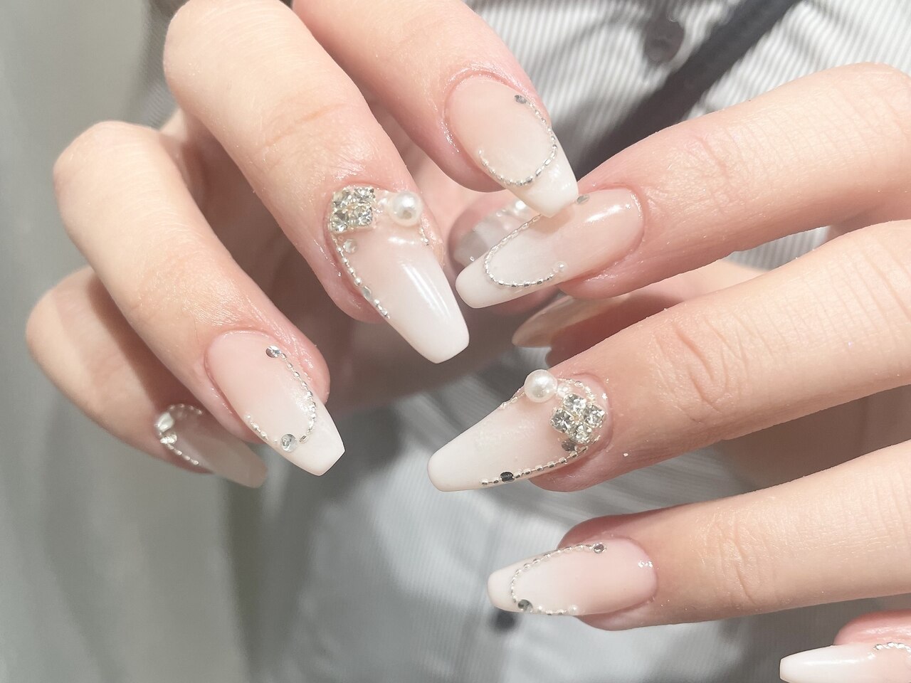 ネイルパーツ ぷっくりお花 フラワーコスモス キャッツアイ