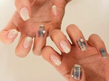 トレンドのARTで人と被らないネイルを★持ち込み画像も大歓迎！