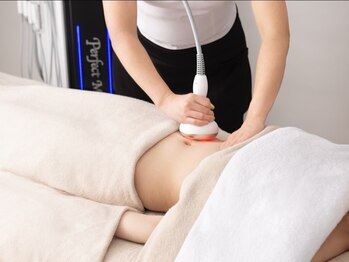 スターチス(Statice)の写真/《池袋5分/痩身＆小顔専門店》ポッコリお腹や姿勢でお悩みの方にも◎理想のボディメイクを叶えます！