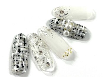 コルン/ツイードネイル・チェック・赤坂