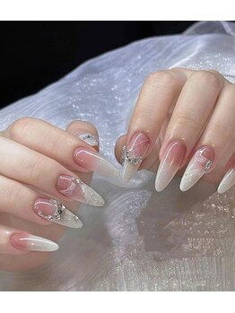 ヘブン ネイル 鶯谷(HEAVEN Nail)/ゴージャスで優しいデザイン