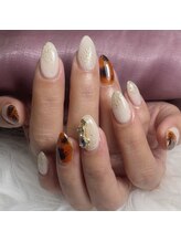 グリッター(Glitter)/10・11月ネイル