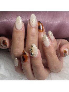 グリッター(Glitter)/10・11月ネイル