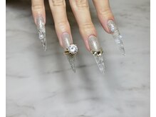 チップ長さ出しネイル・持込みデザインお気軽にご相談ください