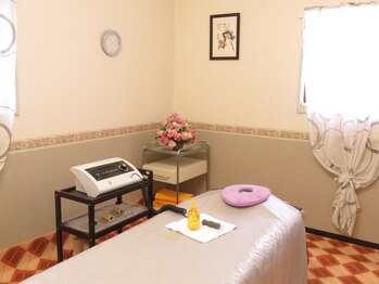 韓国エステサロン 憩/オーナーのお肌は必見！