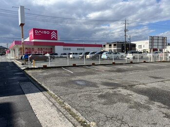 アジアンリラクゼーション ヴィラ 米原店(asian relaxation villa)/駐車場について(3)