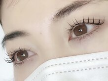 ストレート×カールのタレ目デザインが大バズり☆メーテルロッド